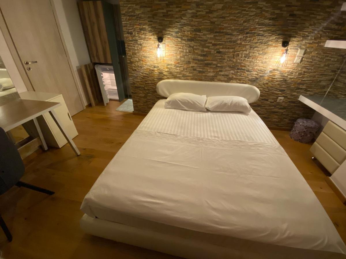 Helen Luxury Loft Design Meisonette-Apartment Ateny Zewnętrze zdjęcie